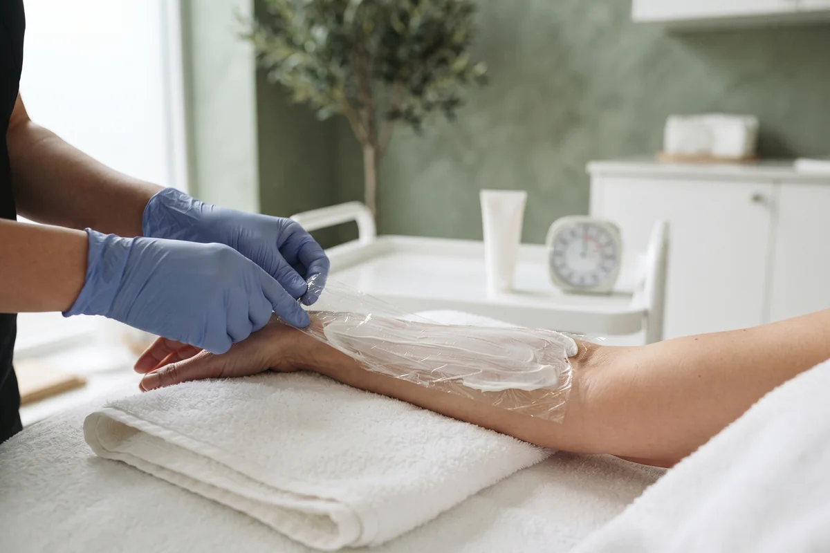 Numbing Cream for Electrolysis: What Works